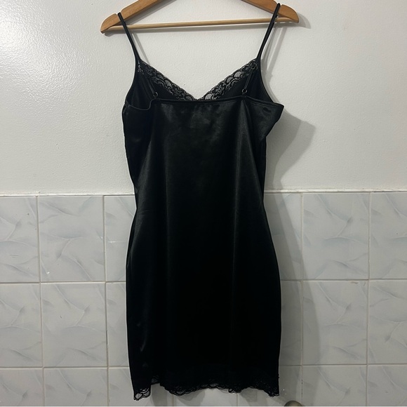 Women’s Lace Trim Satin Mini Slip Dress L Whimsigoth Fairy Grunge Witchy Vamp - Picture 7 of 12